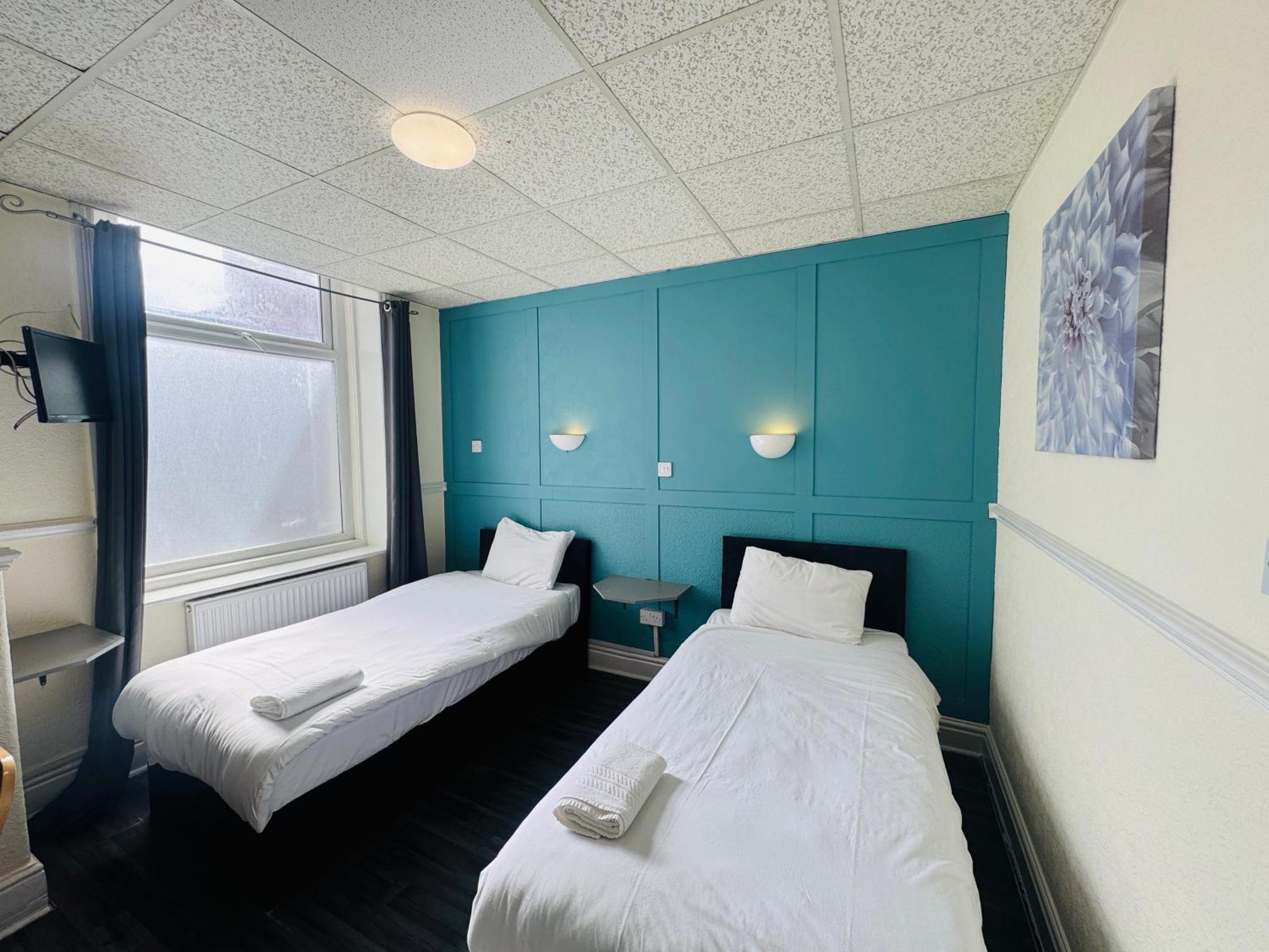 Calypso Hotel Blackpool Exterior photo